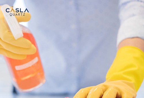 Mặt bàn thạch anh có thể được đánh bóng không?