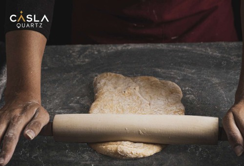 Top 4 lý do nên làm bánh trên mặt bàn thạch anh nhân tạo Caslaquartz