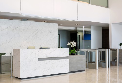 Calacatta Sky artificial quartz stone - Bold and delicate veins